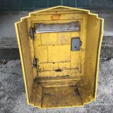 Reformed post office mailbox