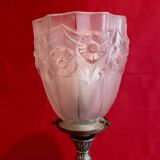 Lampe Art Déco en bronze nickelé et pâte de verre moulée et sablée