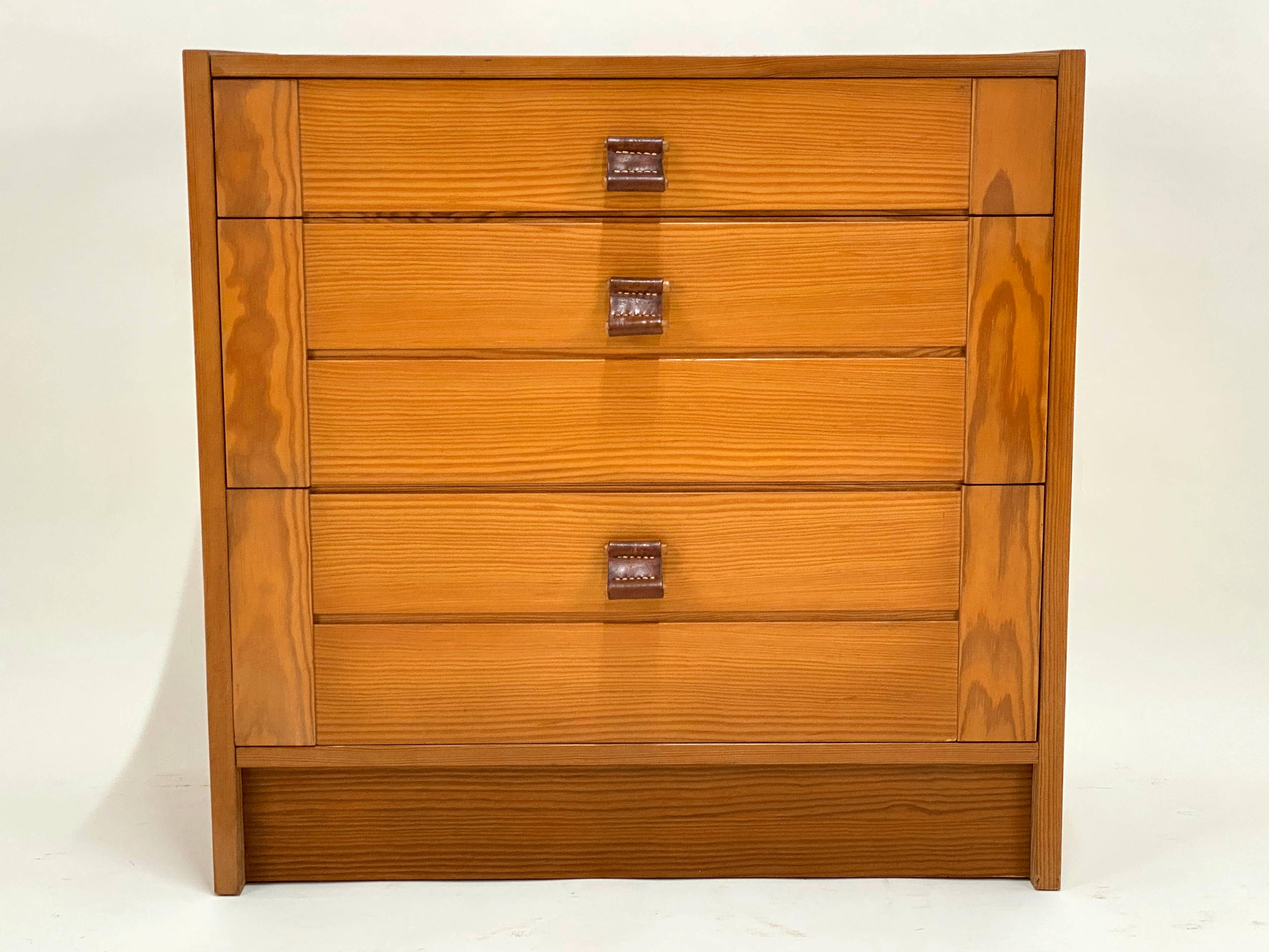 Antique 3 Drawer Chest of Drawers - Pitchpin and Leather - Vintage 70's - Scandinavian Style