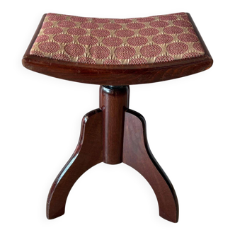 Piano stool