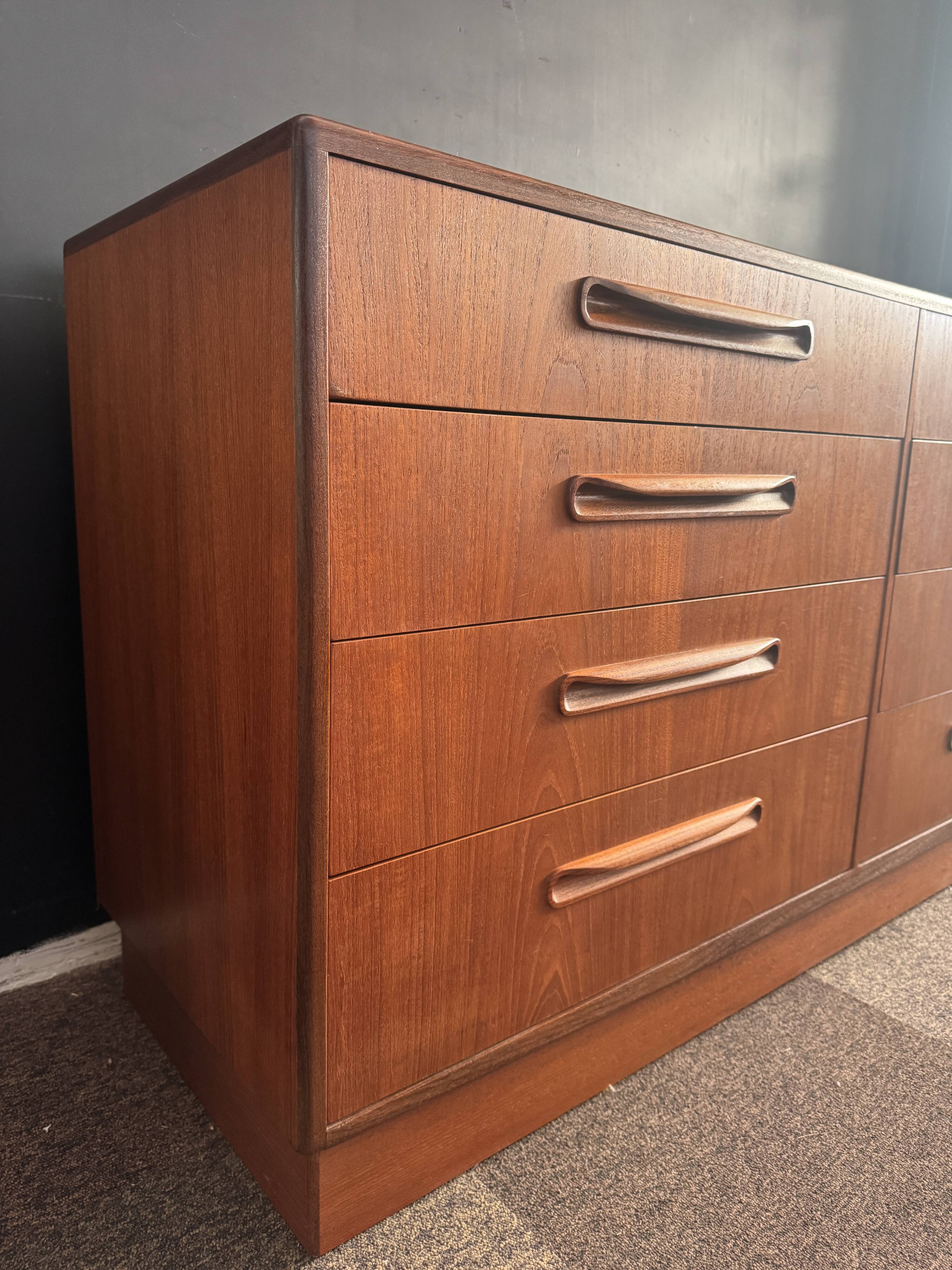 Vintage teak chest of drawers – 8 drawers – G-Plan Fresco – 1960s