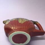 Mkil pitcher shell shape