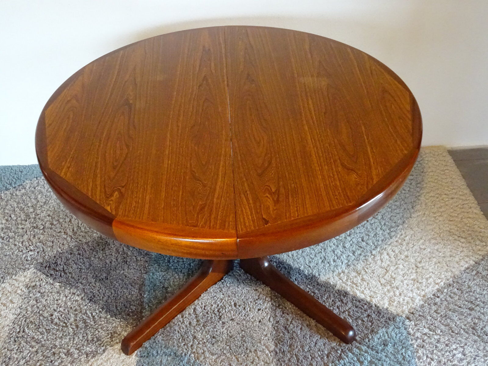 Baumann Extendable Roundtable 2 extensions