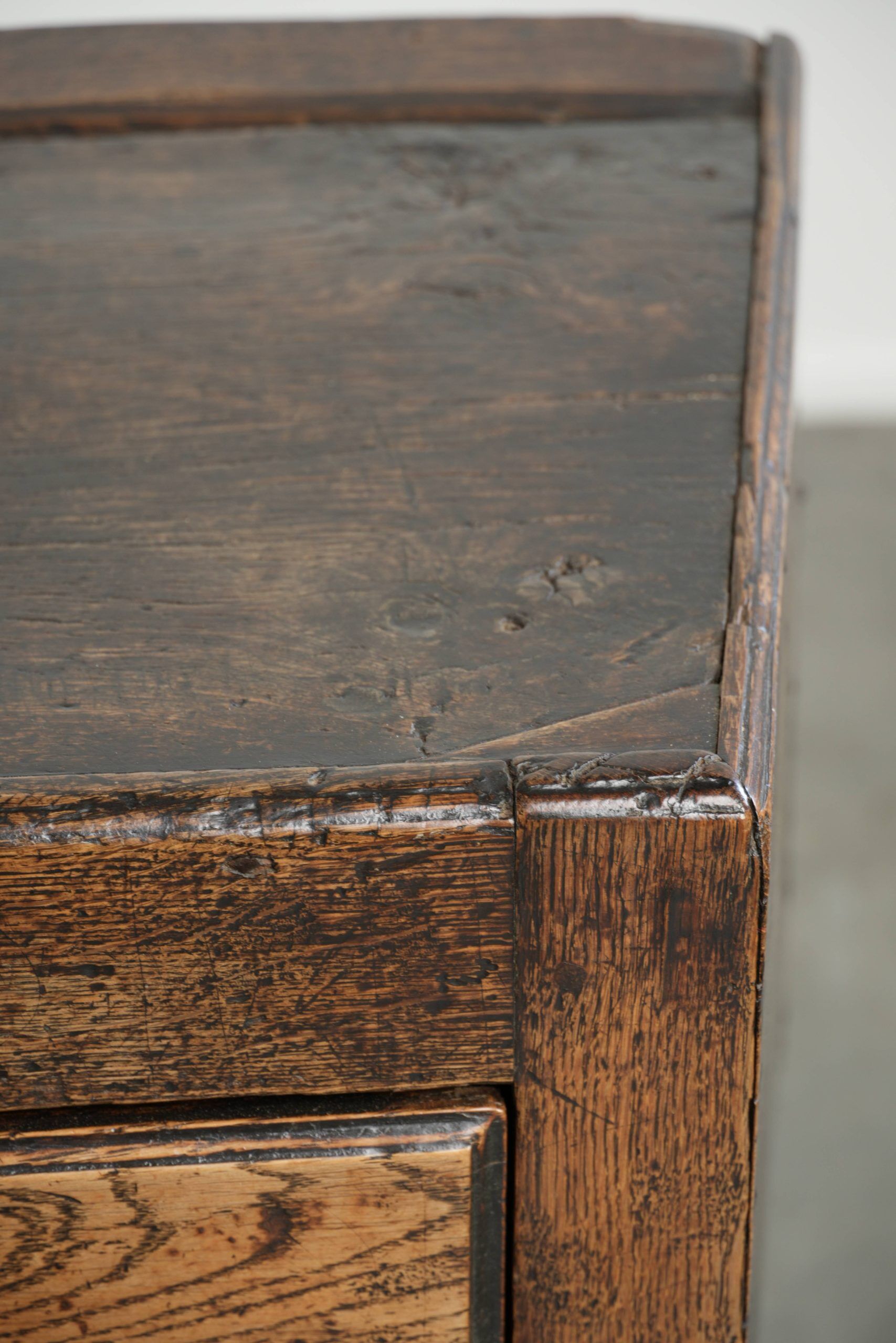 Antique English oak sideboard from the late 17th/early 18th century
