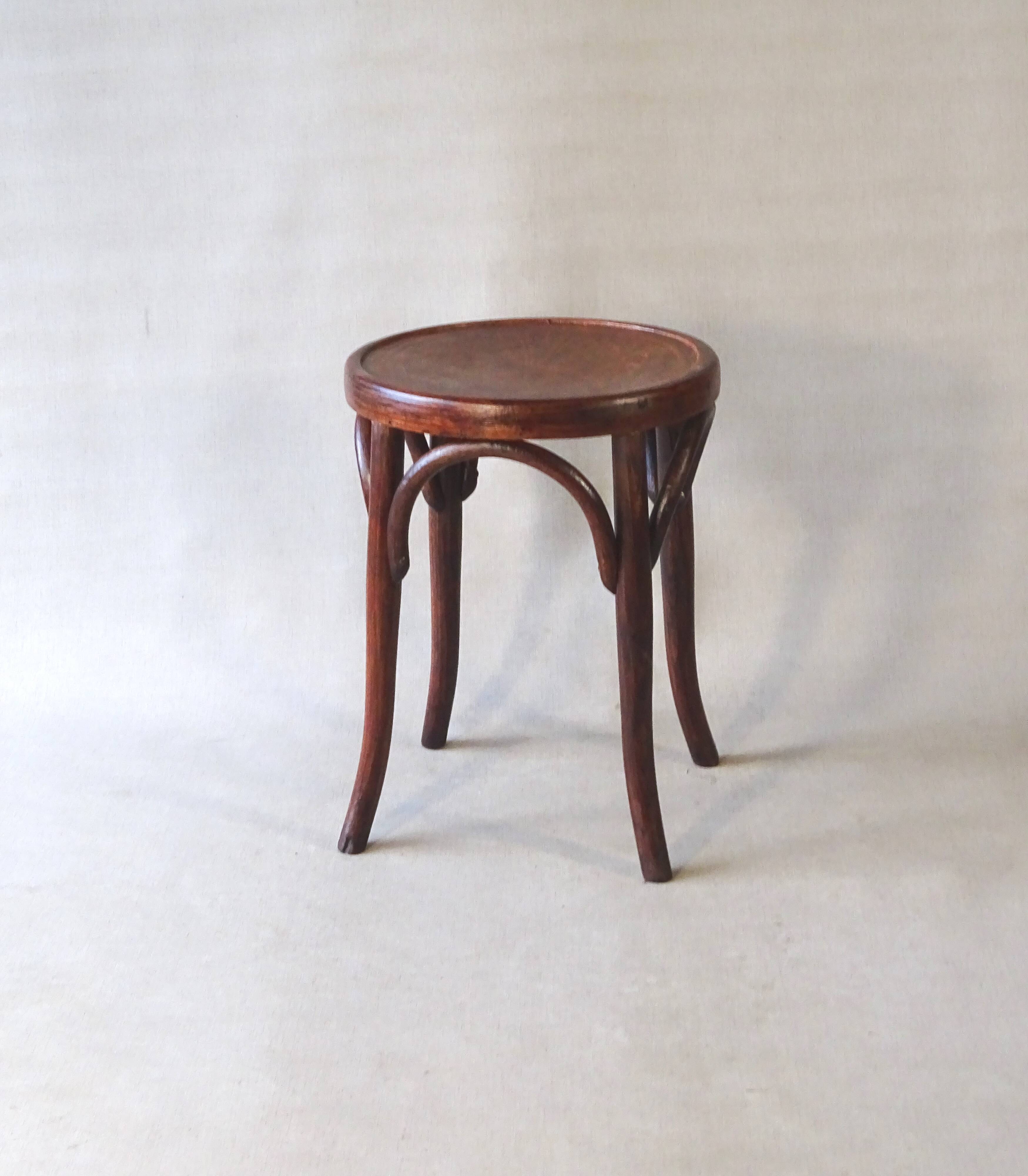 Tabouret bistrot bois-courbé 1920