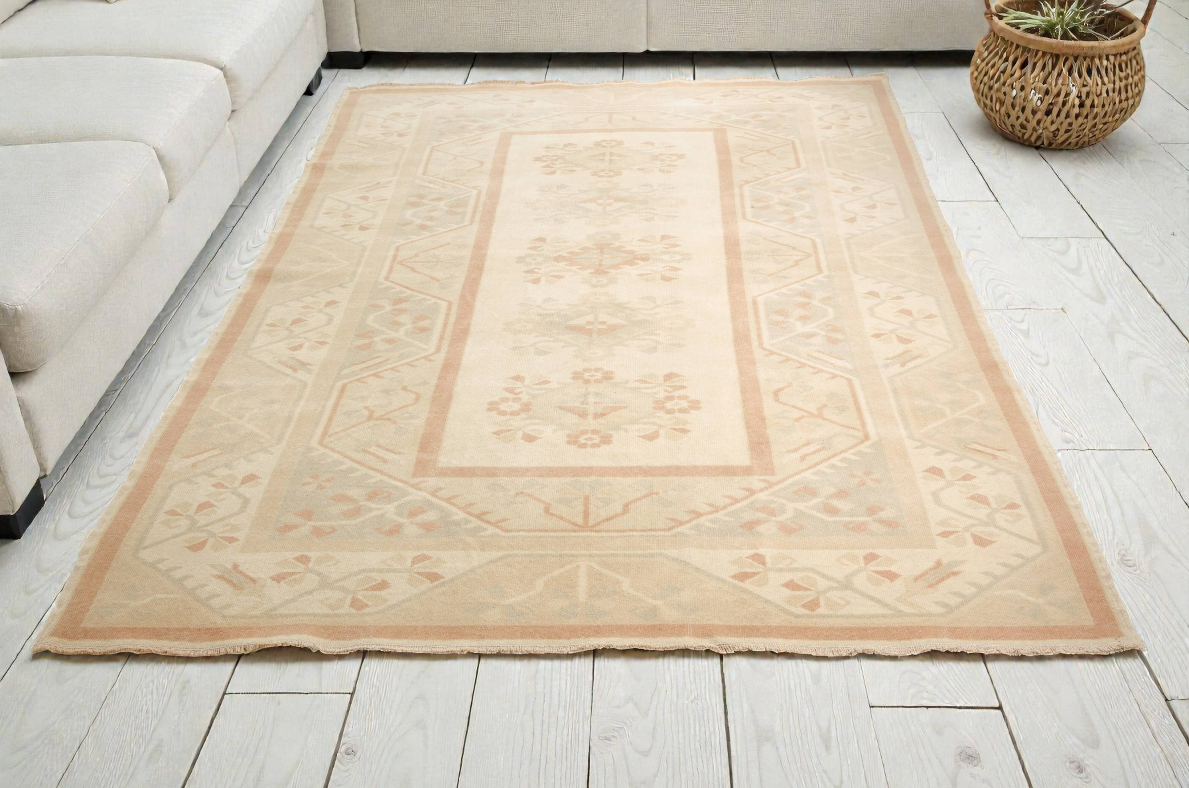 Vintage Anatolian Handknotted Rug