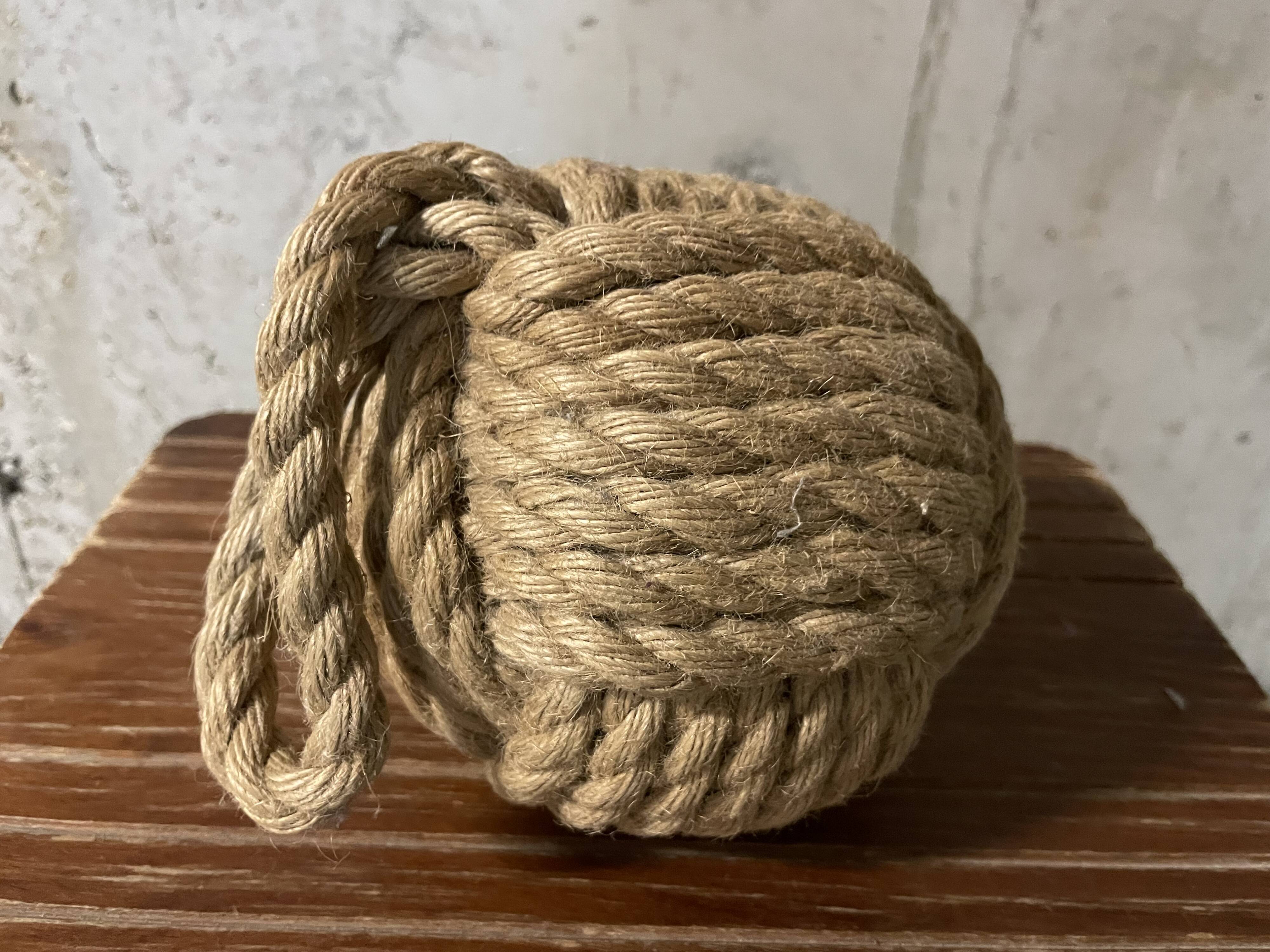 Mooring ball