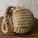 Mooring ball