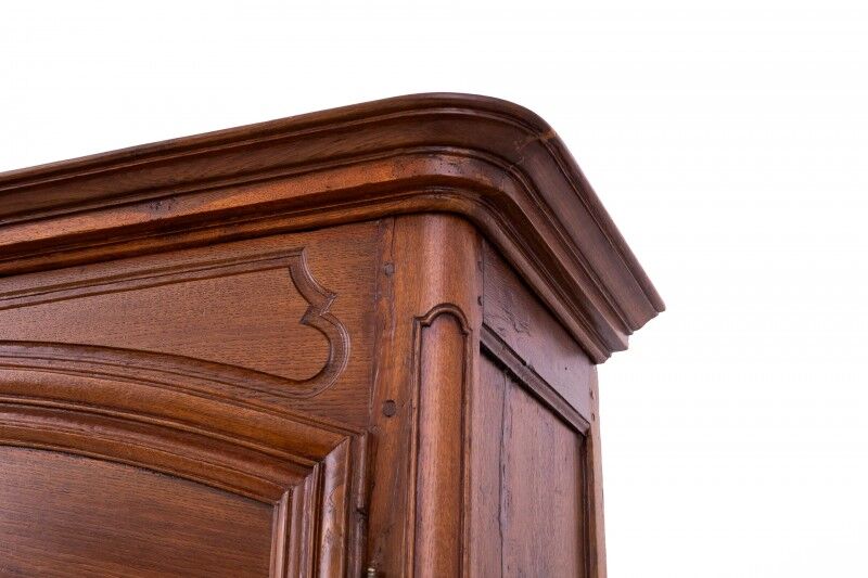 Double-leaf wardrobe, France, circa 1820. After renovation