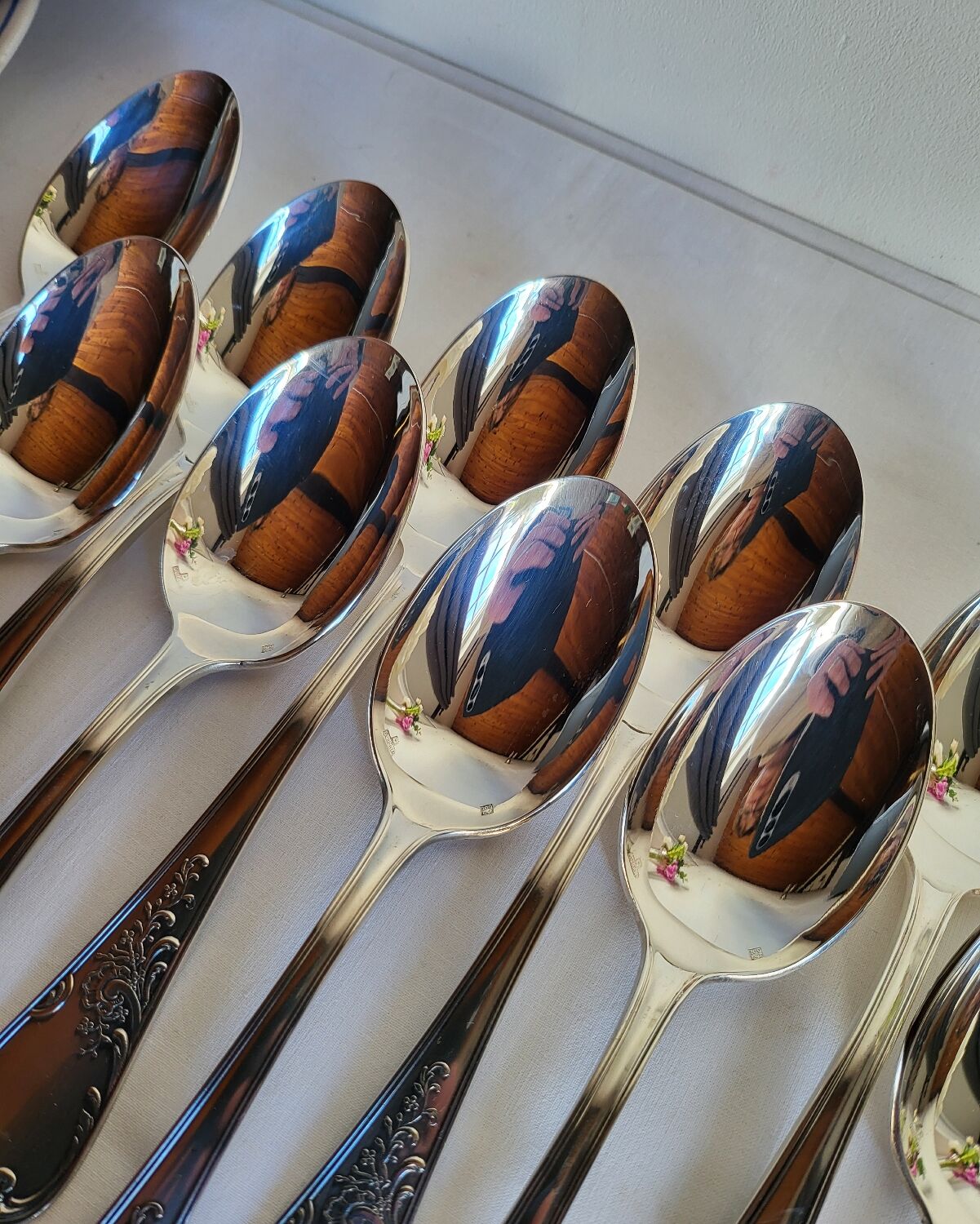 12 large silver-plated metal table spoons by Guildart