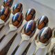 12 grandes cuillères de table en métal argenté Guildart