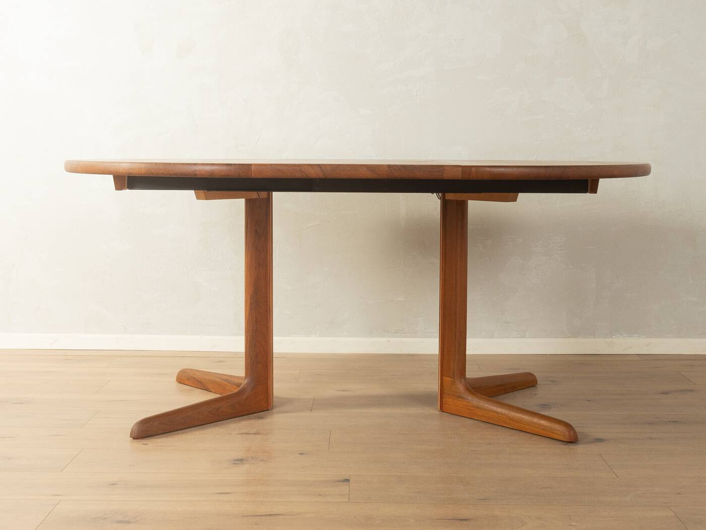 Elegant extendable dining table by CJ Rosengaarden, Denmark, 1960s, teak look