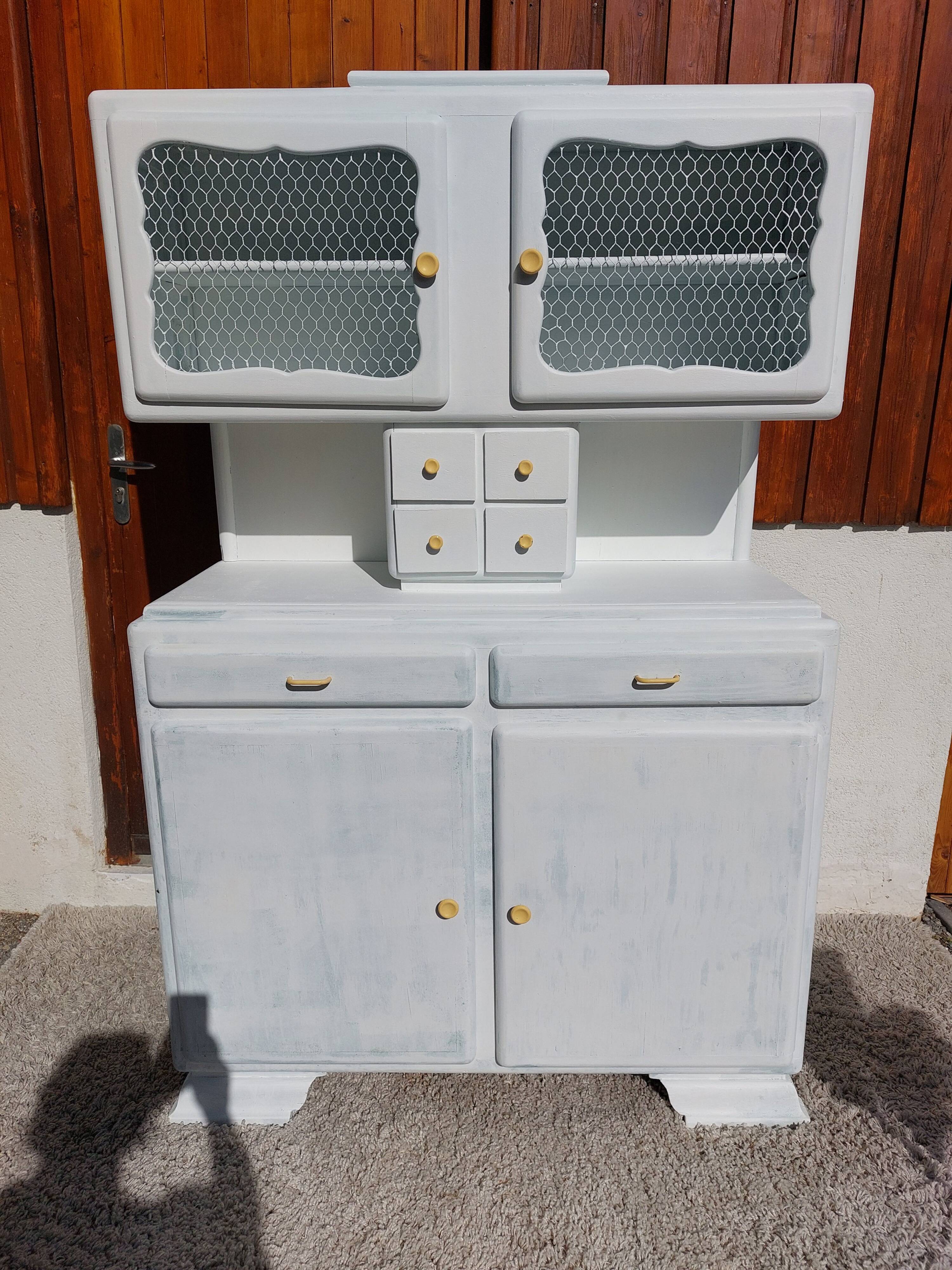 narrow Mado sideboard