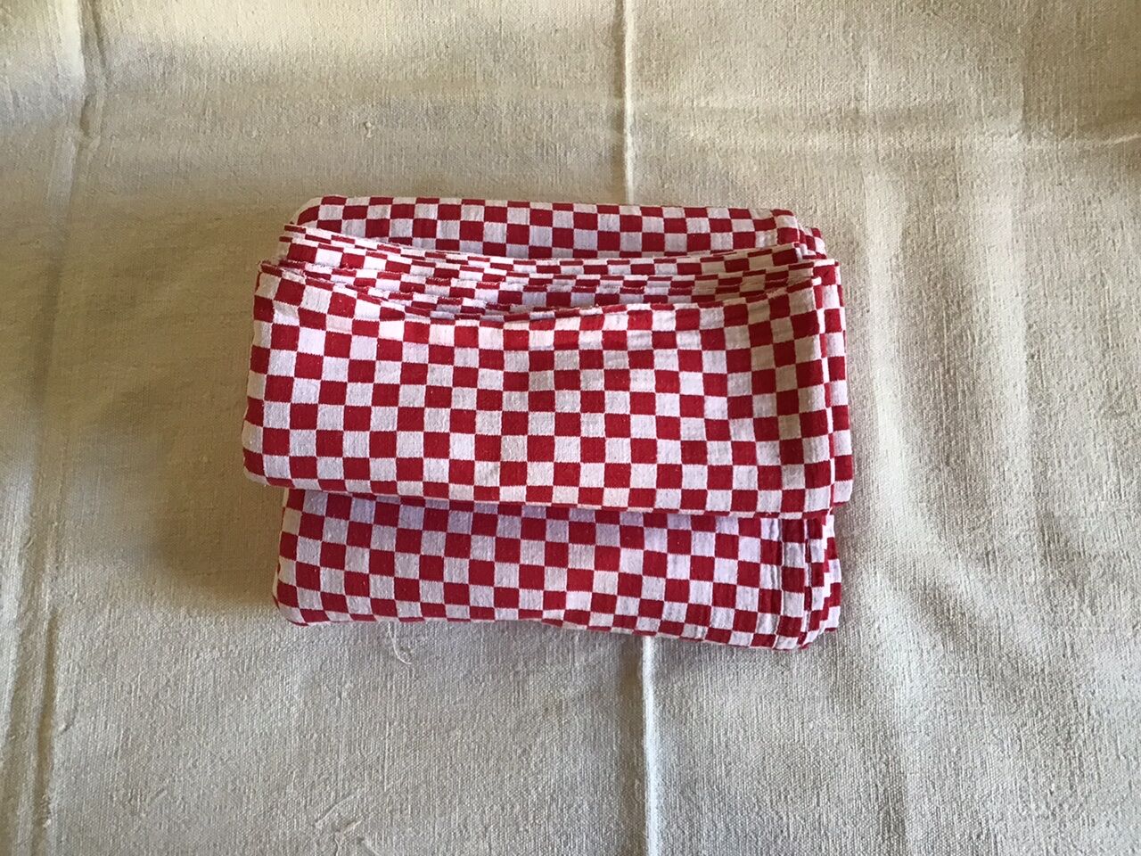 Long vintage red and white country tablecloth