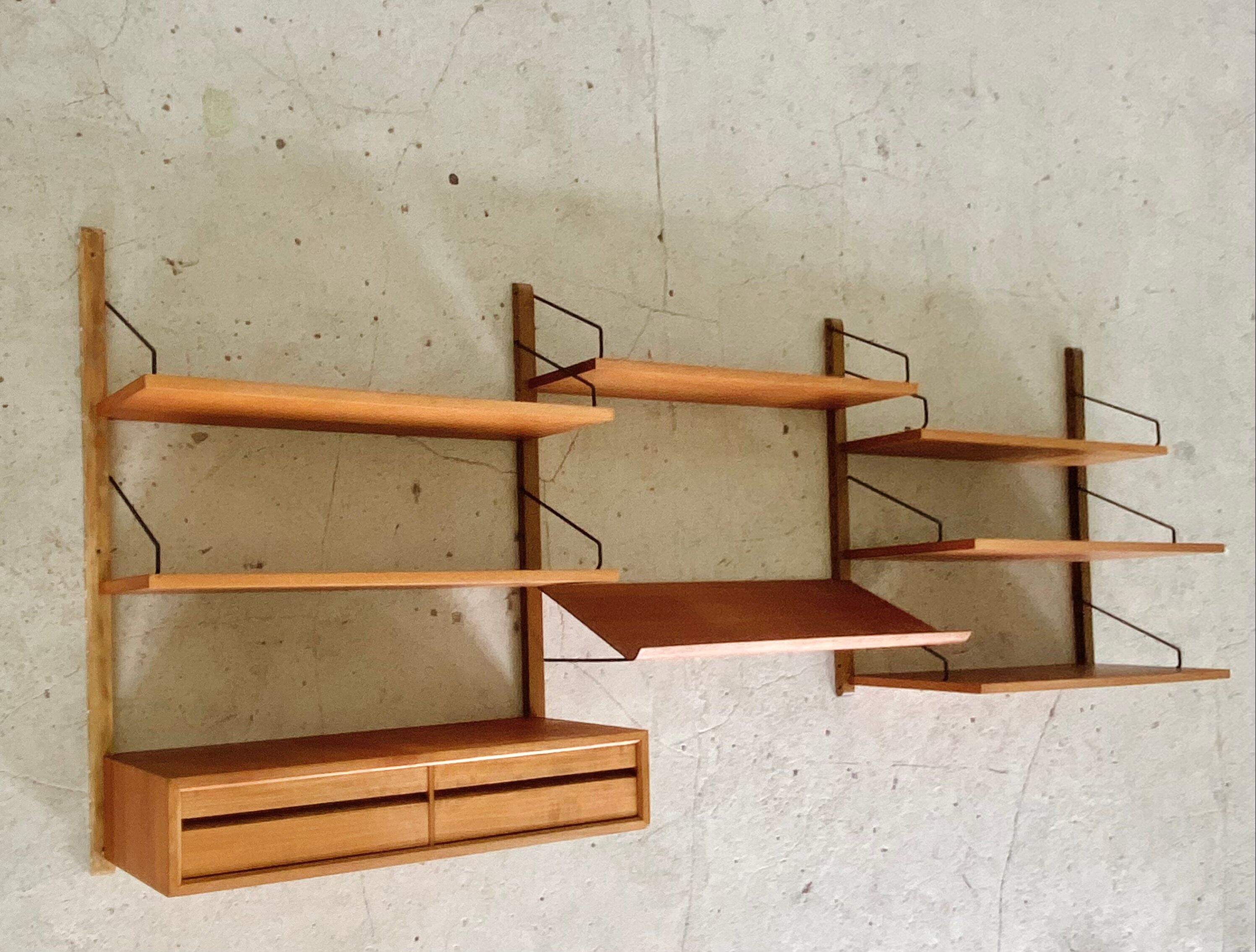 Etagère modulable par Poul Cadovius pour Royal System Danemark 1960