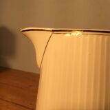 White pitcher streaked