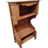 Small shelving unit