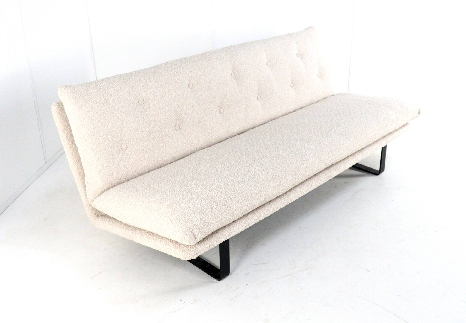 Kho Liang Ie Artifort sofa C684 - new upholstery teddy fabric