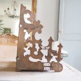 Corner shelf