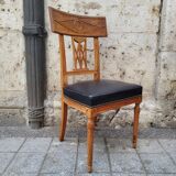 ensemble de 6 chaises de style répertoire