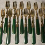 12 Dessert forks in their original box