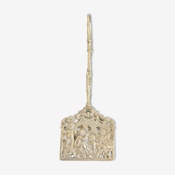Pince à asperge ciseaux ancienne métal argenté décor putti - France