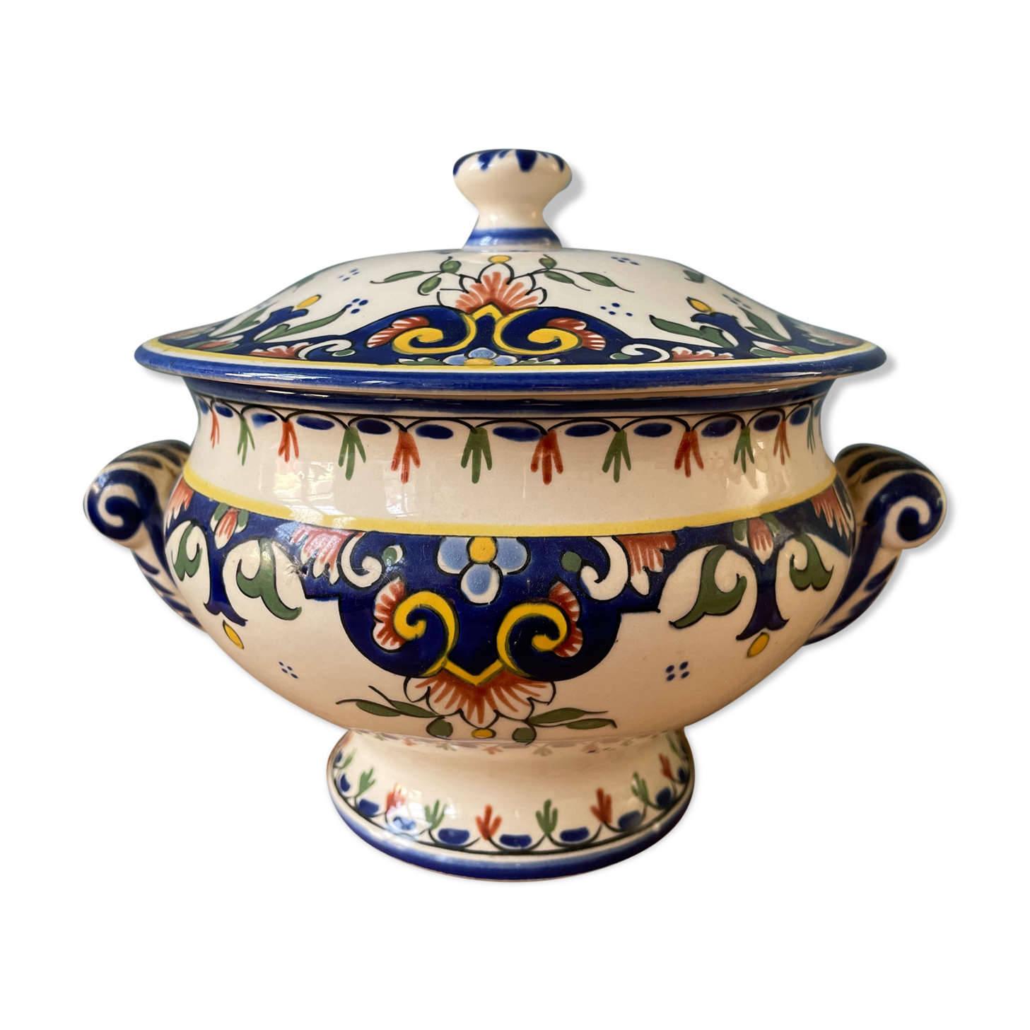 Soup pot in earthenware Vieux Rouen handmade