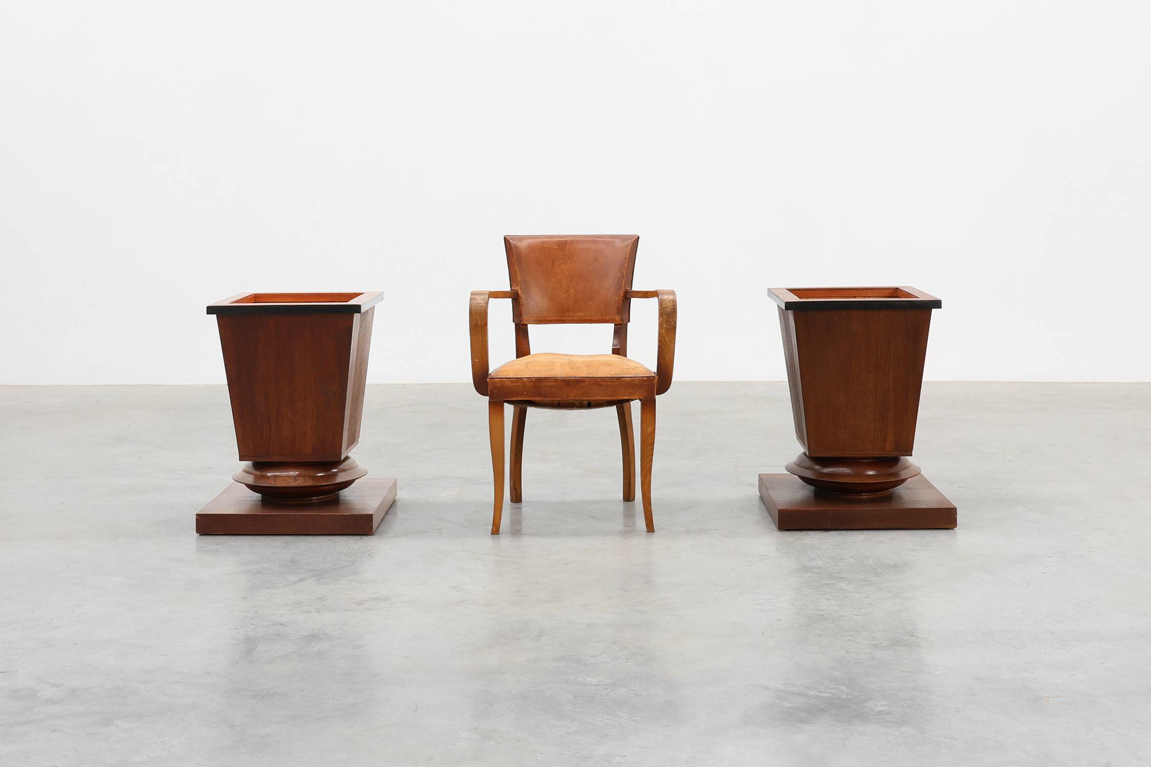 Pair large Art Deco geometric square oak planters, France 1930s