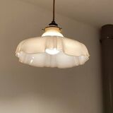 Opaline suspension luminaire