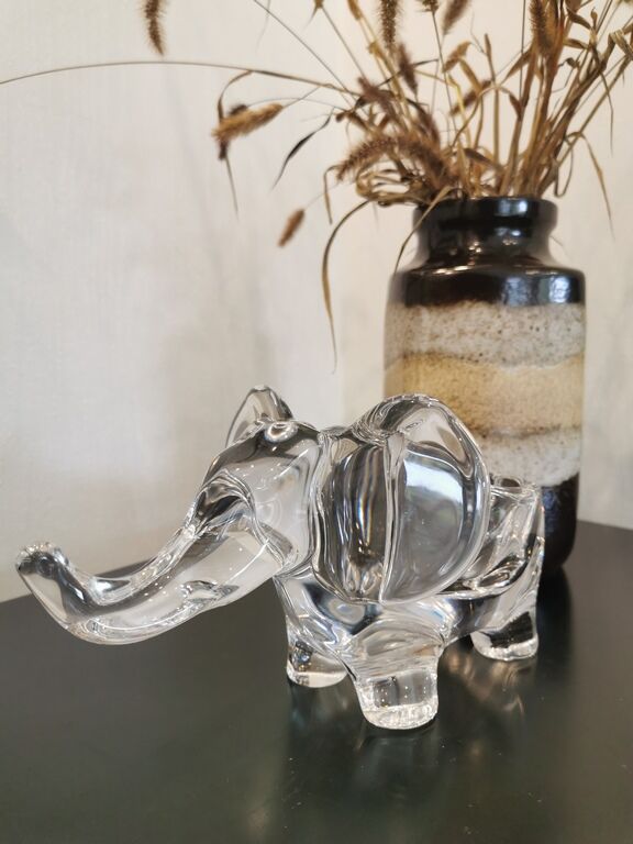 Vannes Crystal Elephant