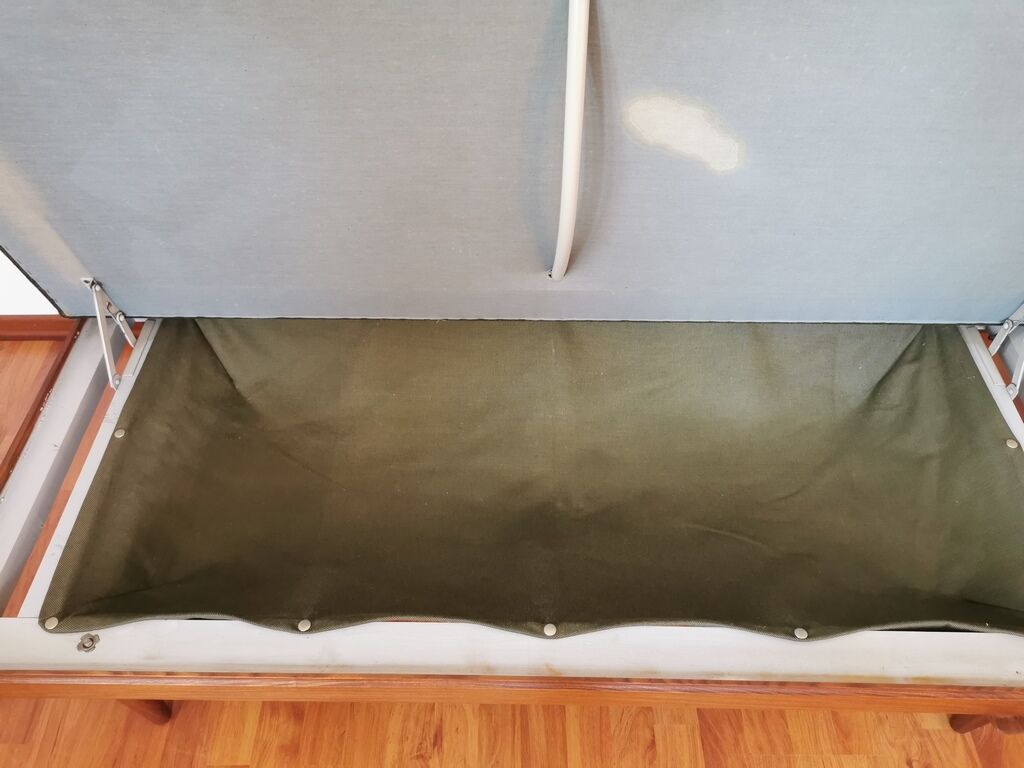 2-seater sofa "Daybed" model "Svanette" by 2-seater Sofa "Daybed" model "Svanette" by Ingmar R