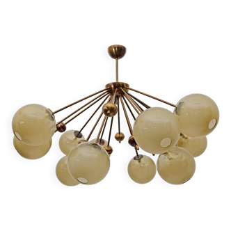 Mid-Century Italian Burnished Brass and Murano Glass Large Sputnik Chandeli