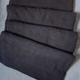 Bed or sofa top in washed hemp dyed