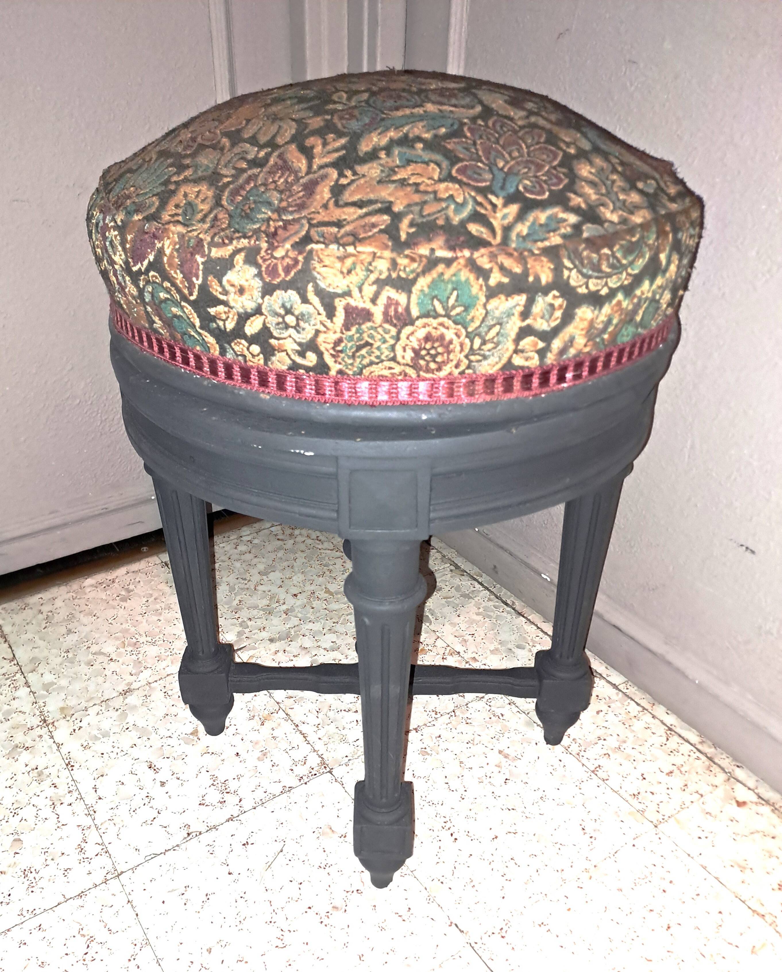 Black wood piano stool XIX Napoleon III style restoration fabric upholstery living room decoration