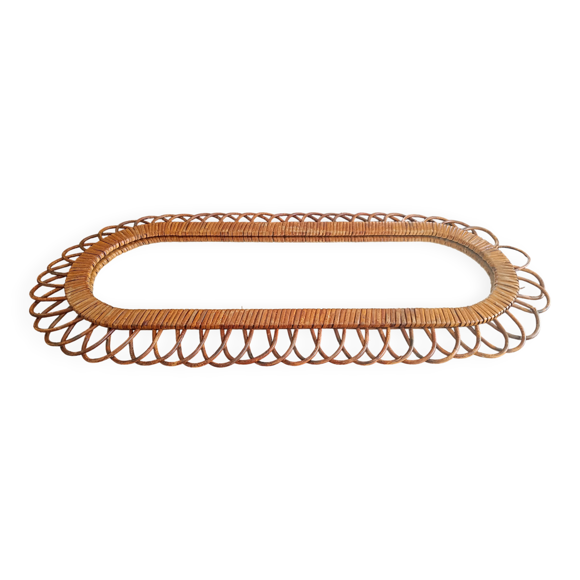 Large oval mirror from the 60s in rattan.