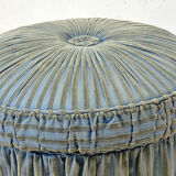 Pouf upholstered in blue velvet nineteenth century