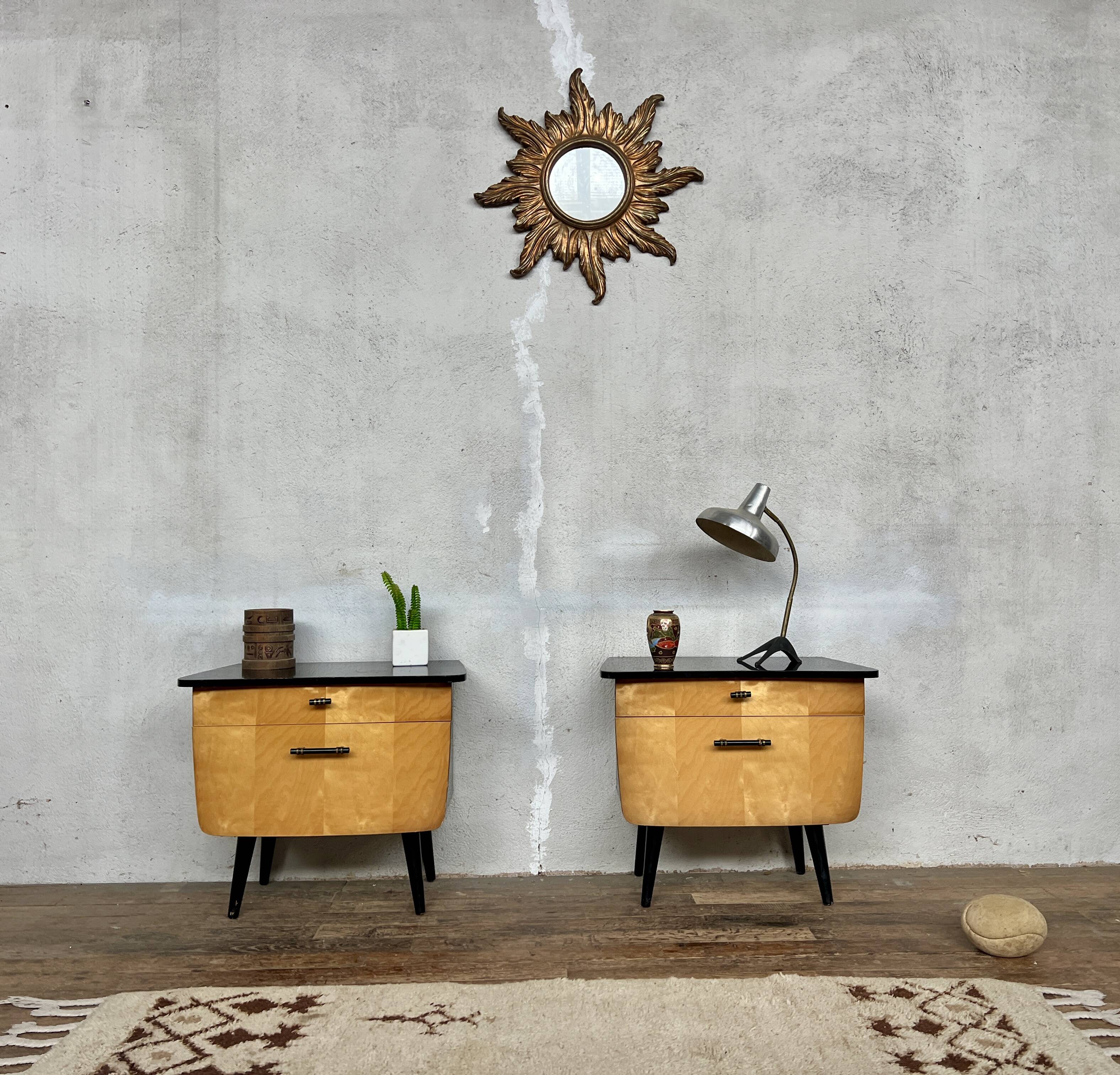 Paire de table de chevets vintage bicolores – pieds compas