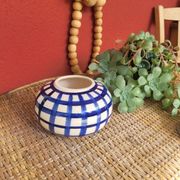 Vase boule en céramique peint à la main