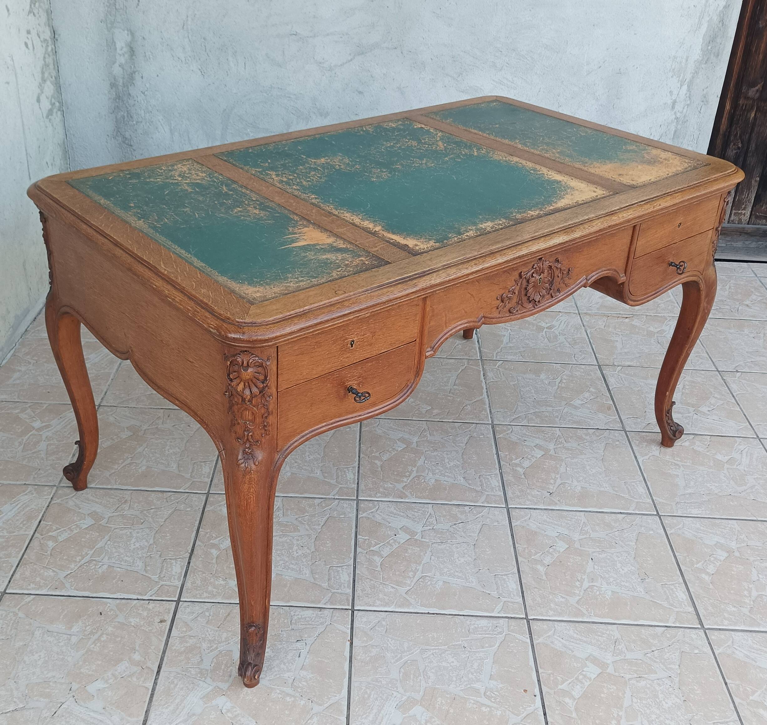 Louis XV oak desk