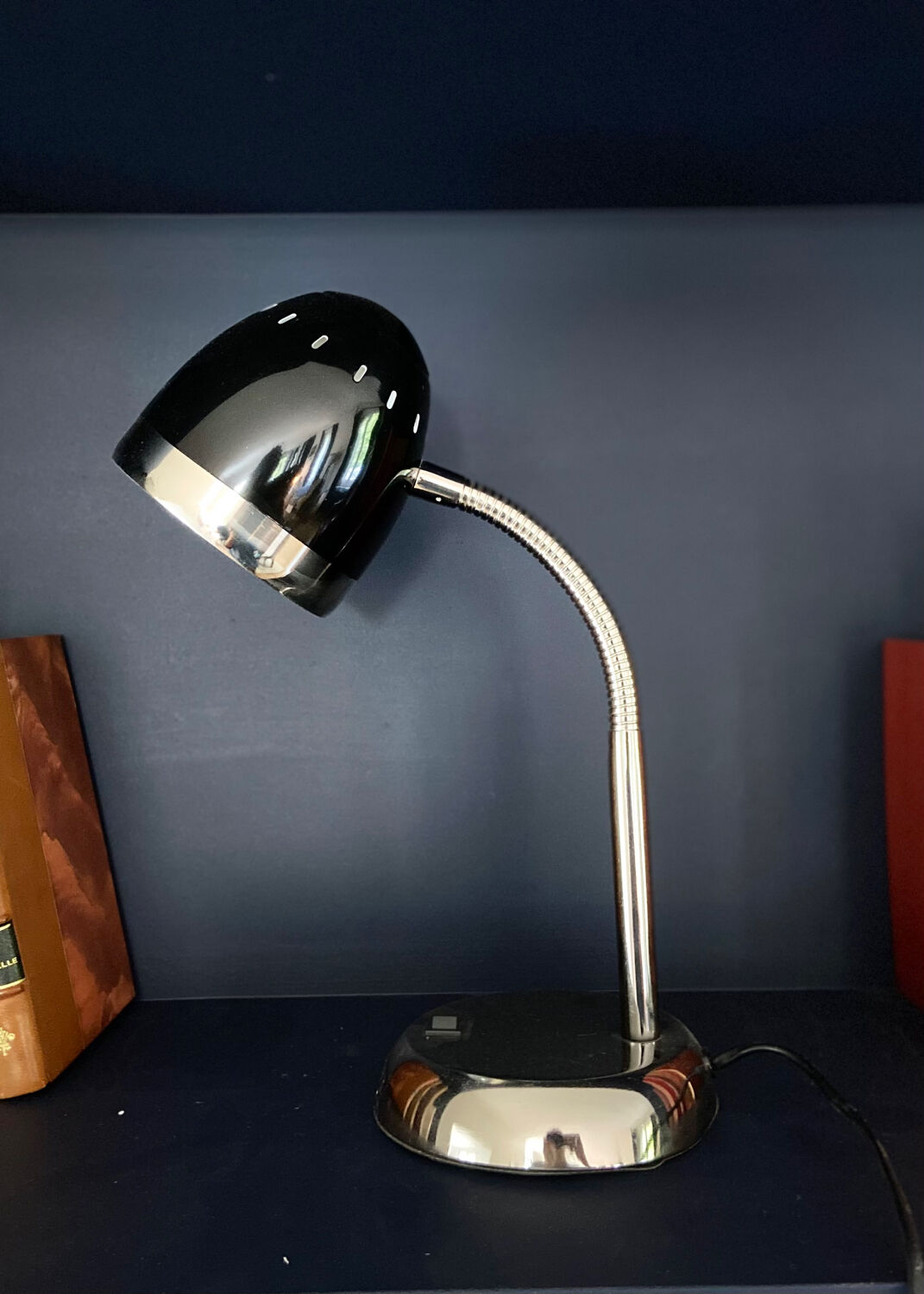 Black chrome desk lamp