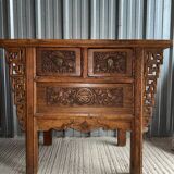 Commode chinoise sculptée en orme