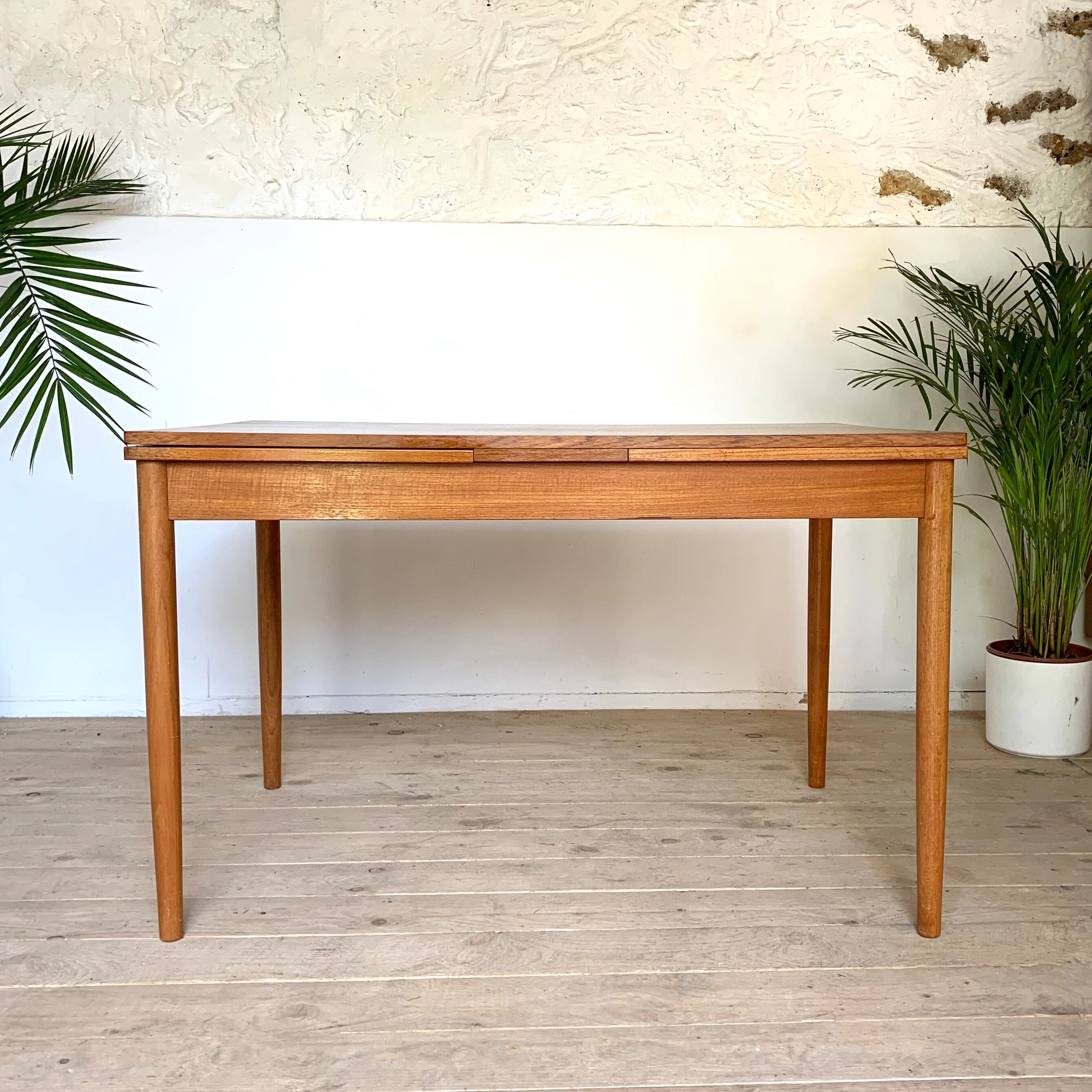 Scandinavian table teak rectangle 120x80