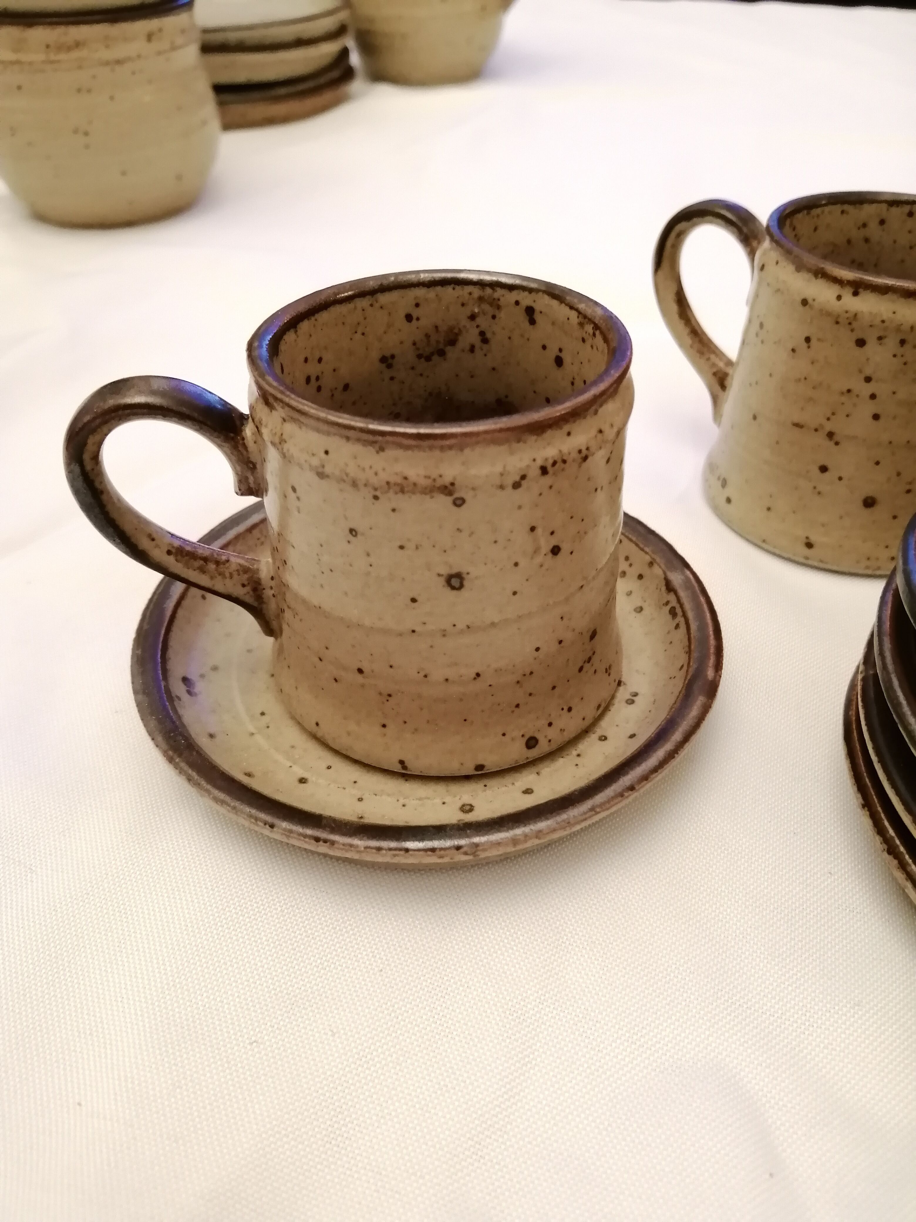 Sandstone cups
