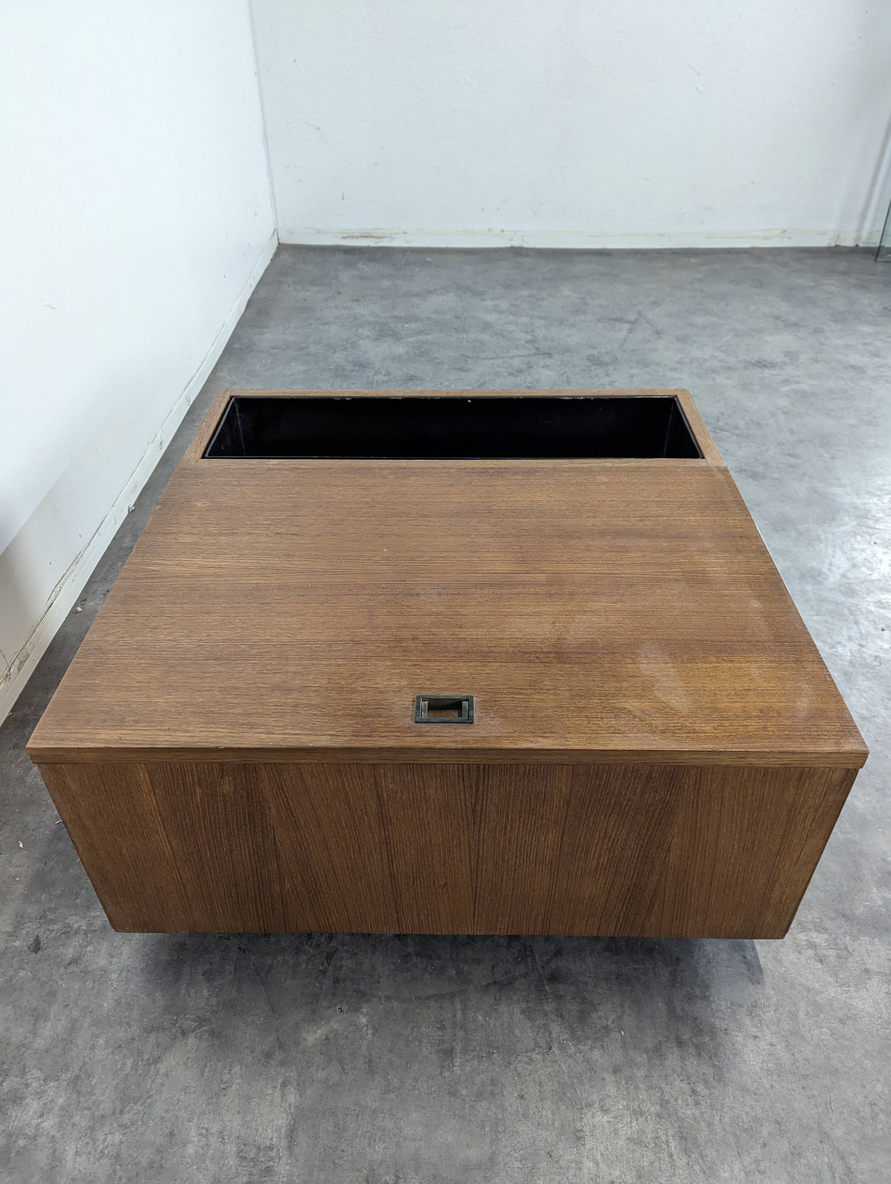 Bout de canapé Bar scandinave en teck