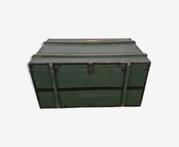 Ancien coffre malle vert