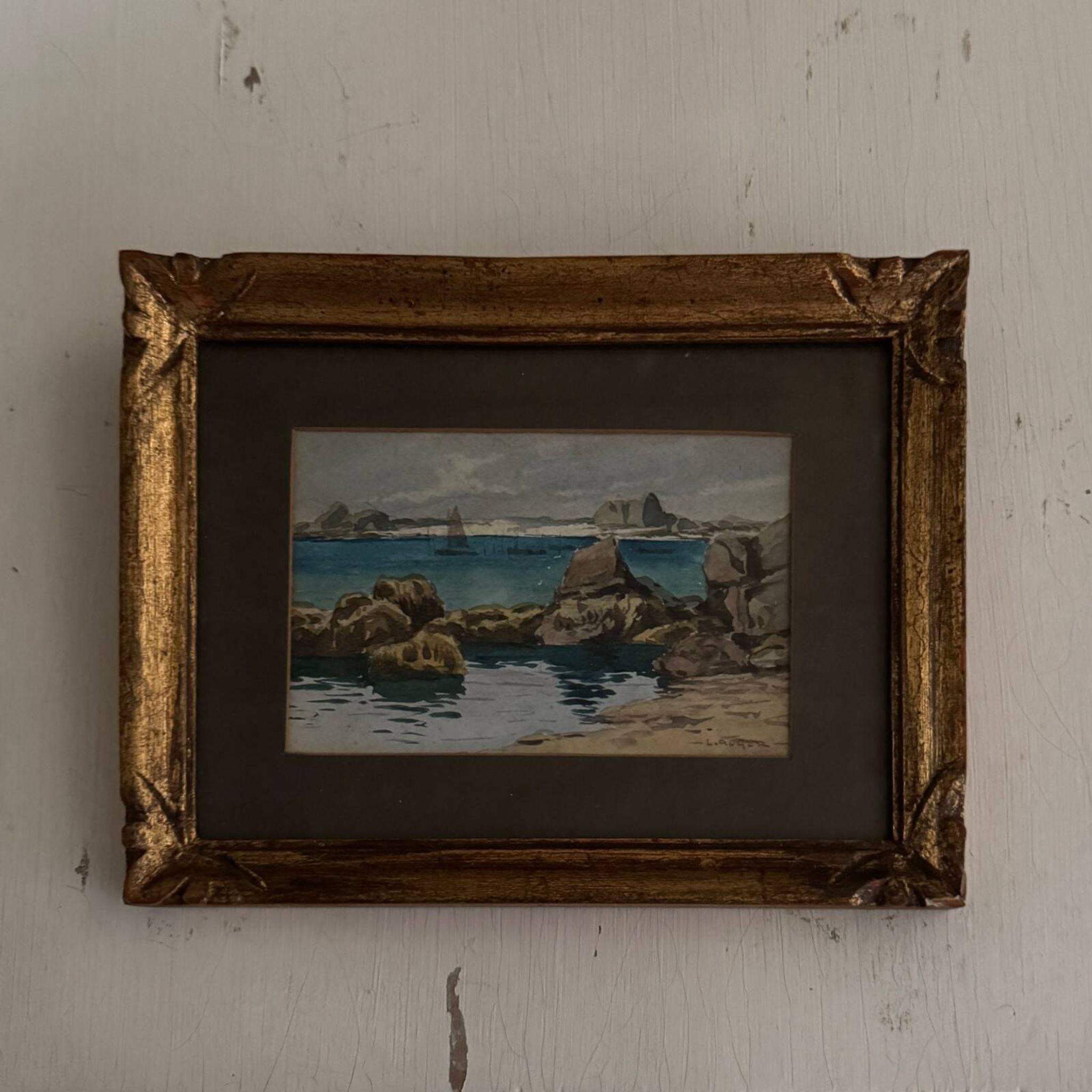 Aquarelles sur papier représentant des côtes rocheuses par L. Roger, XXe