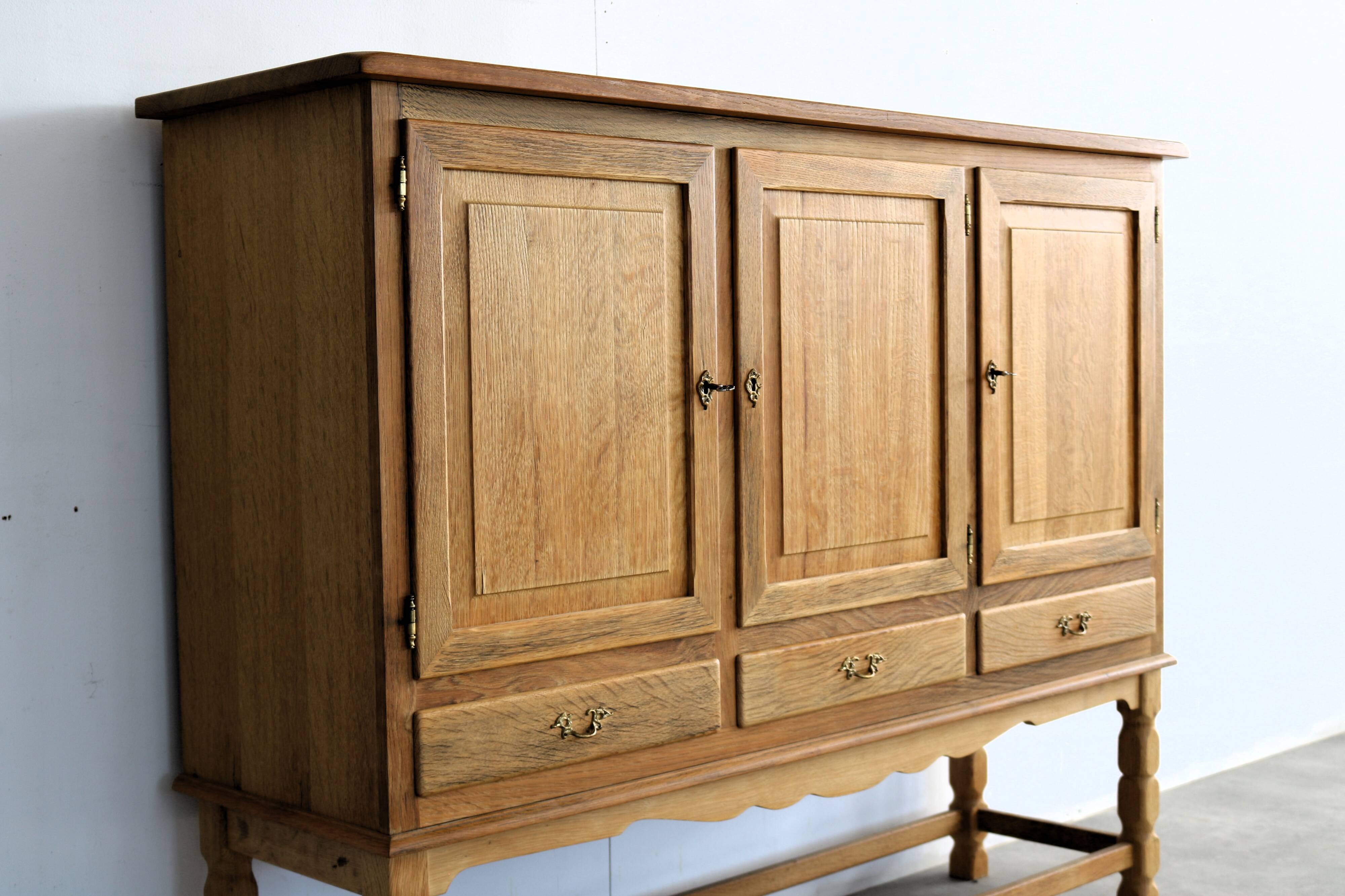 vintage wall cupboard | cupboard | Danish