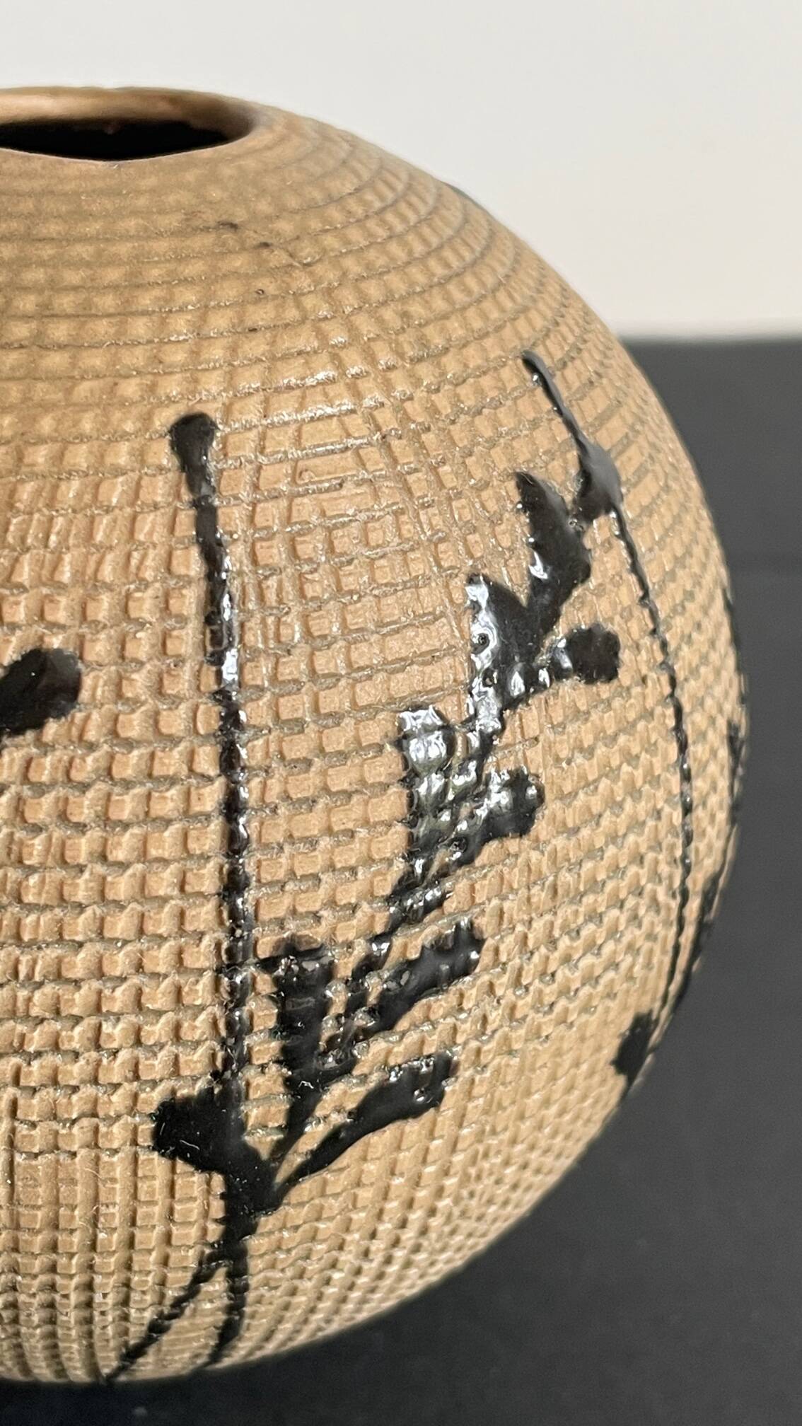 VASE Japanese artisanal inspiration