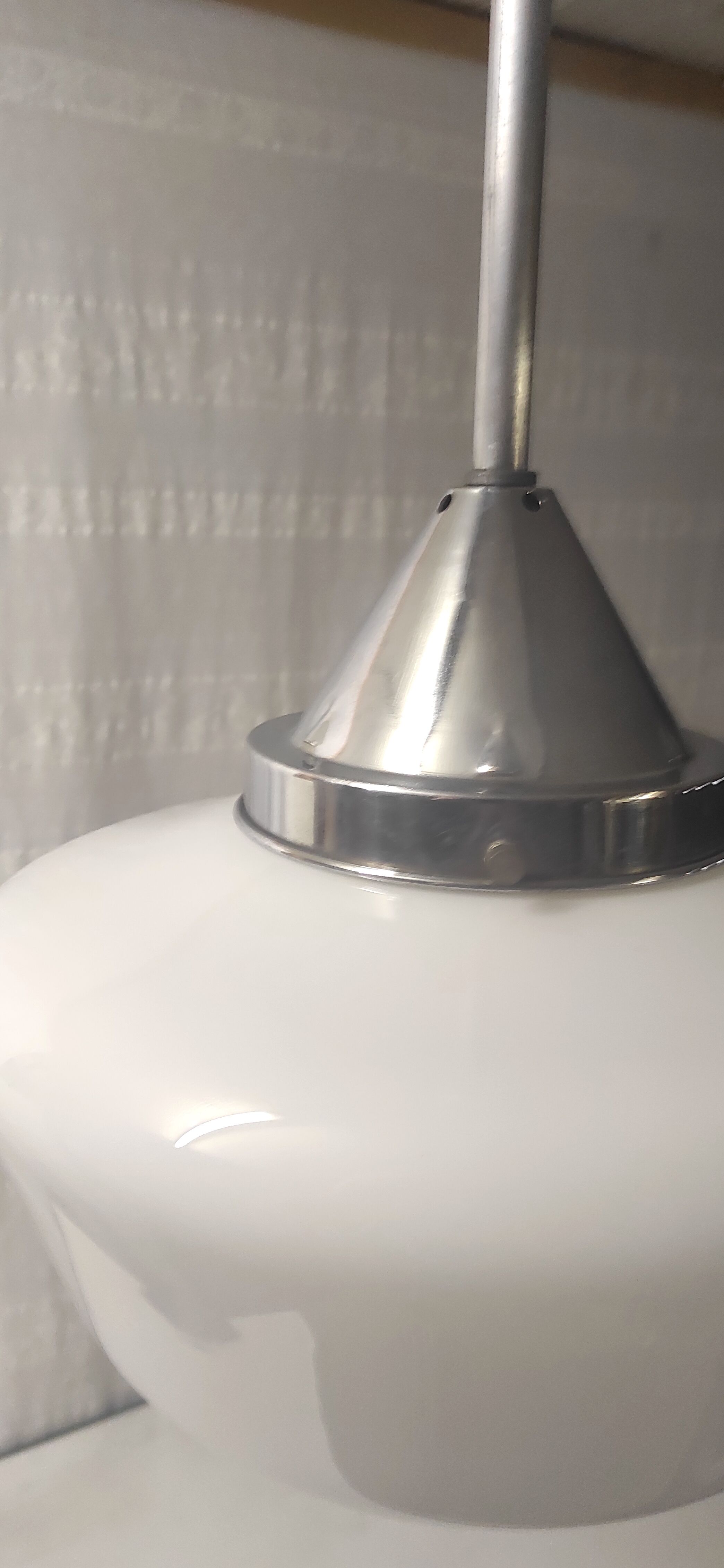 Industrial pendant lamp opaline Art Deco style – 50s/60s