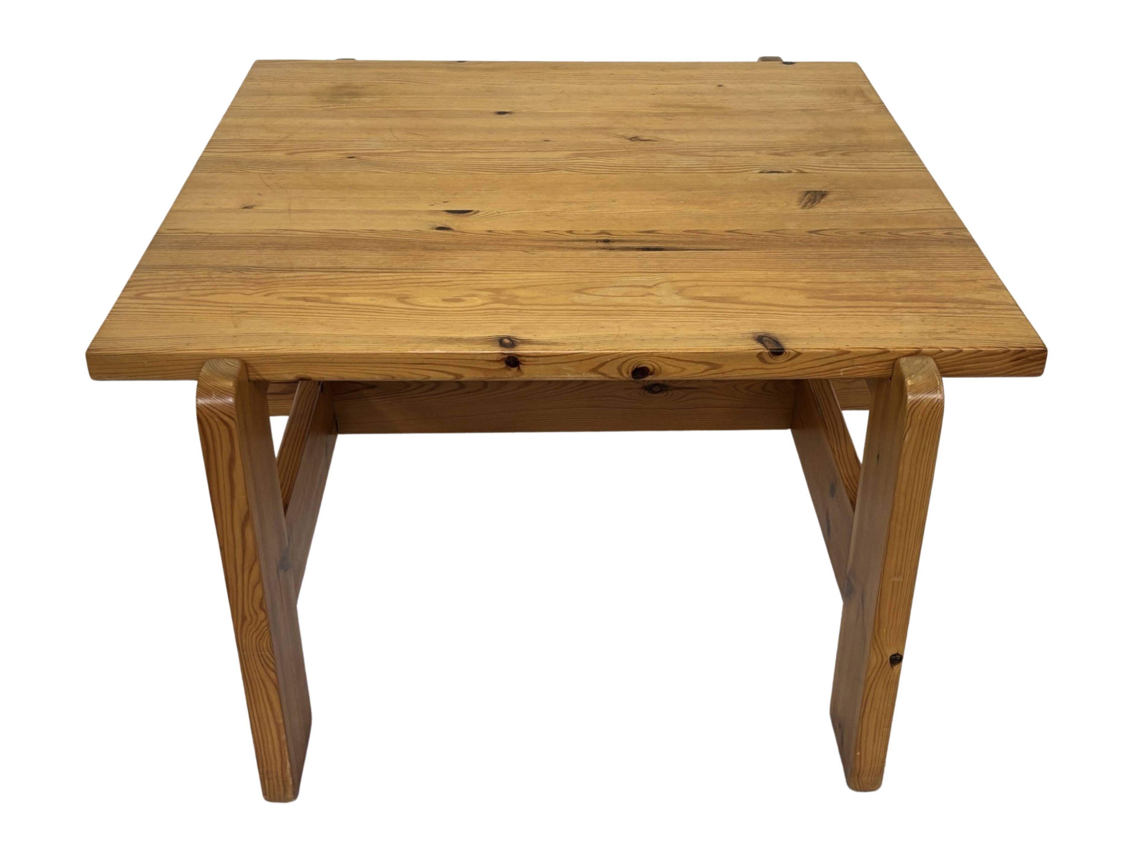 Vintage coffee table pinewood minimalist 1970s design